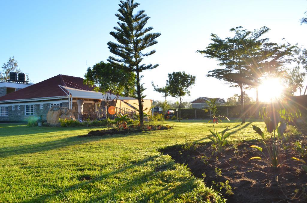 Brownie'S Guesthouse Lake Elementaita Exterior photo